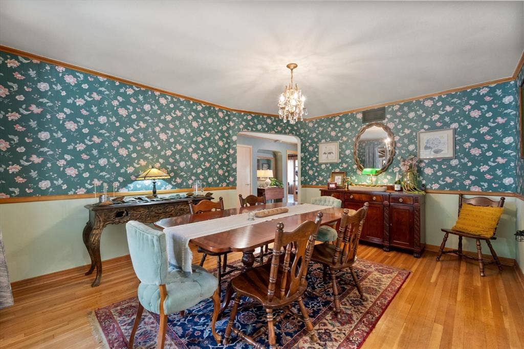708 S Palestine Street, Athens, TX 75751 708 S Palestine Street, Athens, TX 75751