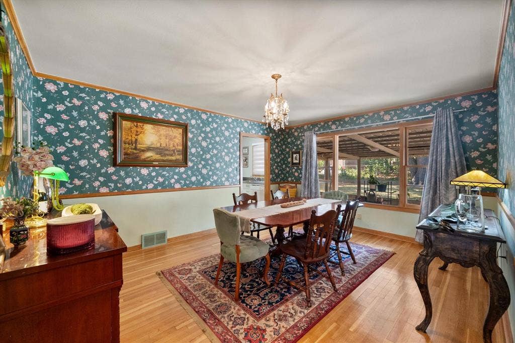 708 S Palestine Street, Athens, TX 75751 708 S Palestine Street, Athens, TX 75751