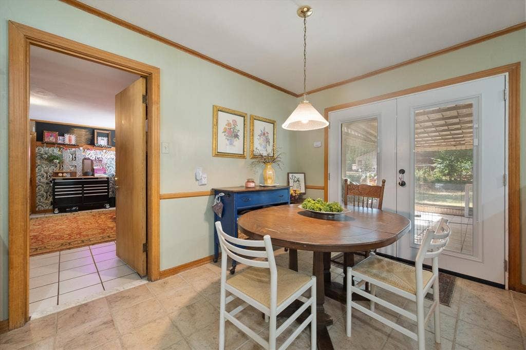 708 S Palestine Street, Athens, TX 75751 708 S Palestine Street, Athens, TX 75751