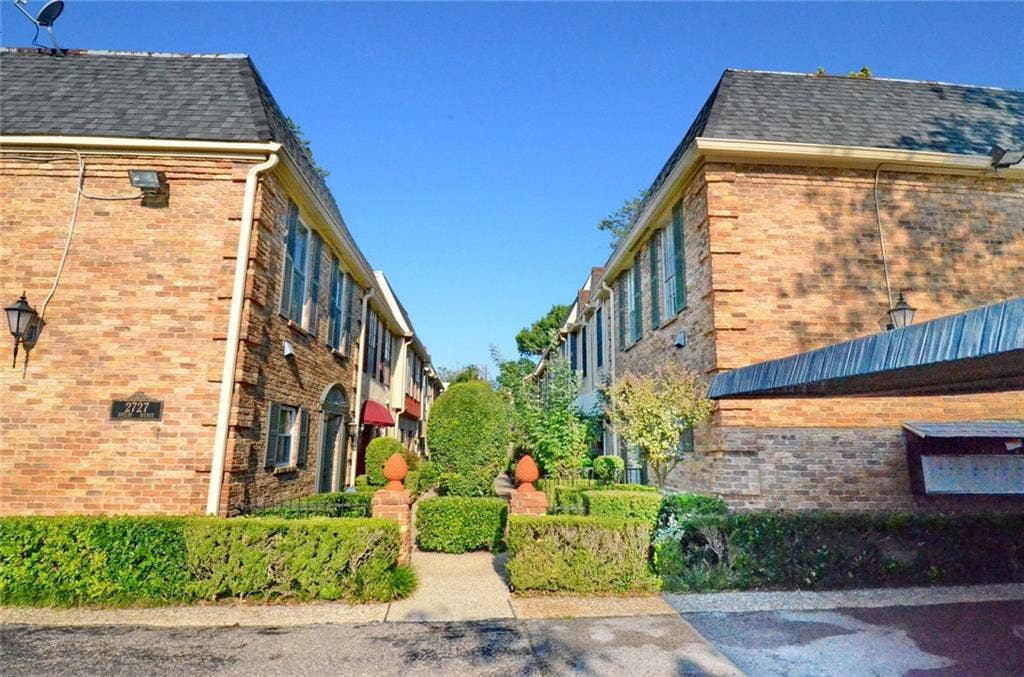 2727 Shelby Avenue, #M, Dallas, TX 75219 2727 Shelby Avenue, #M, Dallas, TX 75219