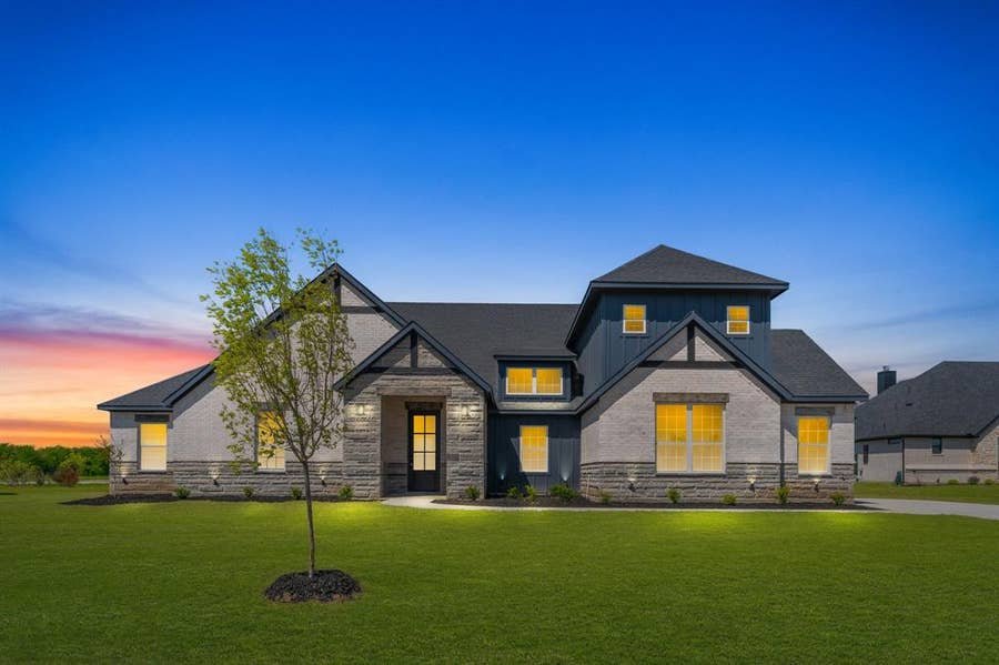 Property photo for 6220 Purple English Oak, Royse City, TX