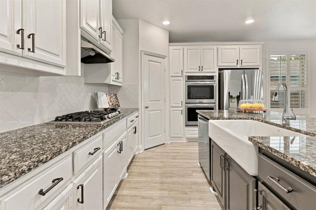1121 Bryce Canyon Drive, Celina, TX 75009 1121 Bryce Canyon Drive, Celina, TX 75009