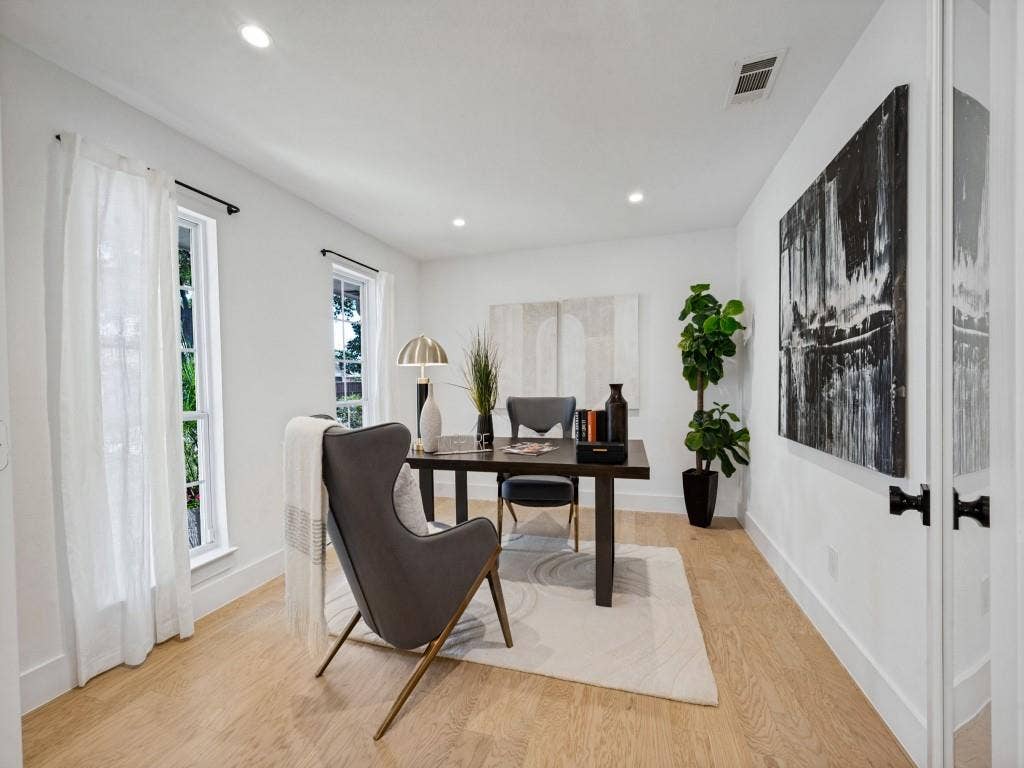 16810 Deer Park Drive, Dallas, TX 75248 16810 Deer Park Drive, Dallas, TX 75248