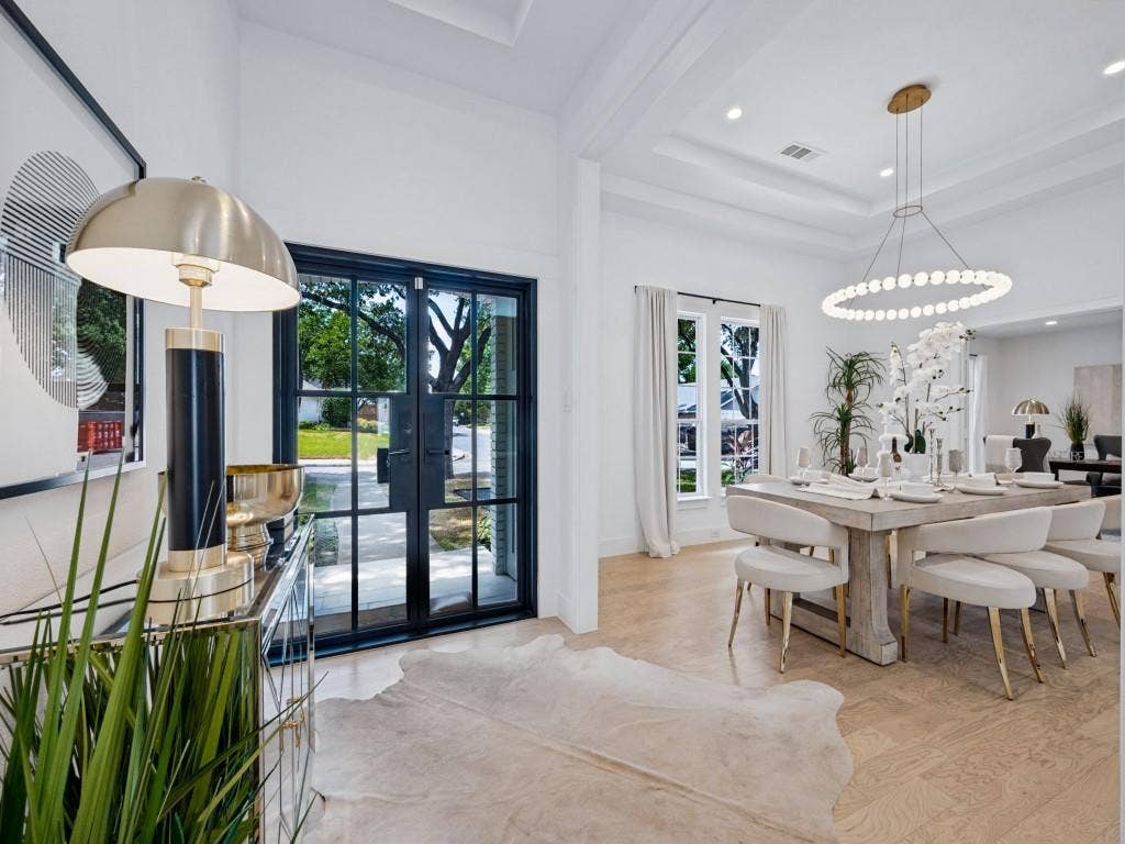 16810 Deer Park Drive, Dallas, TX 75248 16810 Deer Park Drive, Dallas, TX 75248