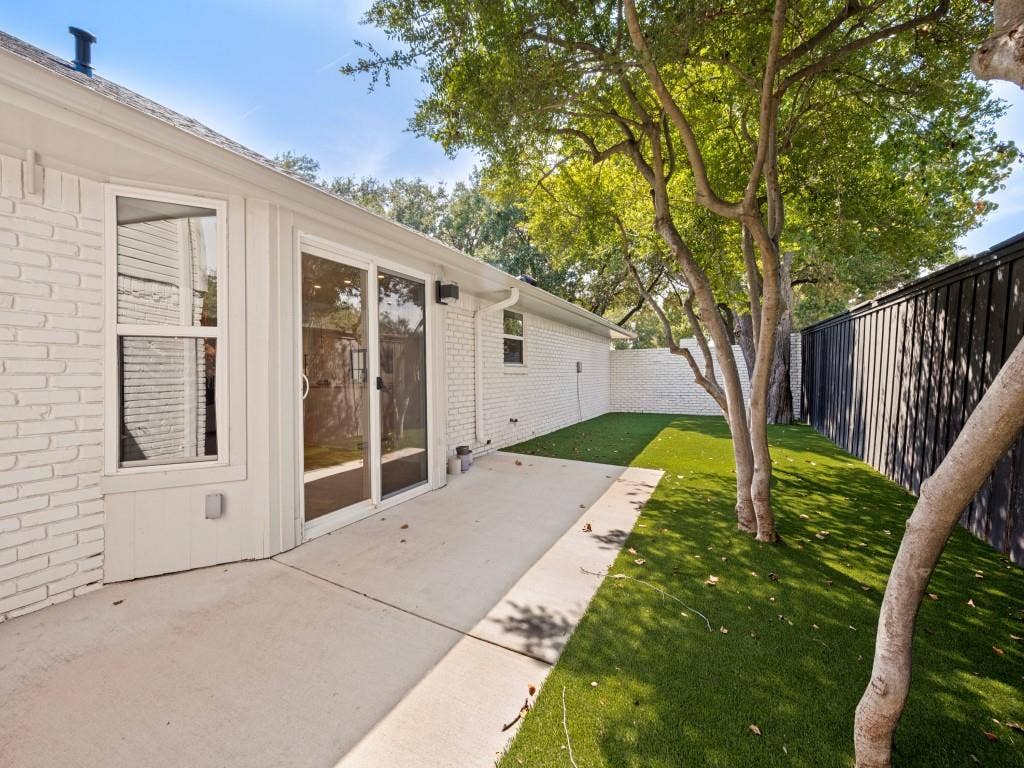16810 Deer Park Drive, Dallas, TX 75248 16810 Deer Park Drive, Dallas, TX 75248