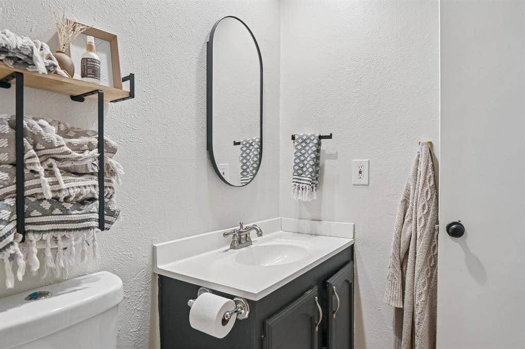 526 Shadowcrest Lane, Coppell, TX 75019