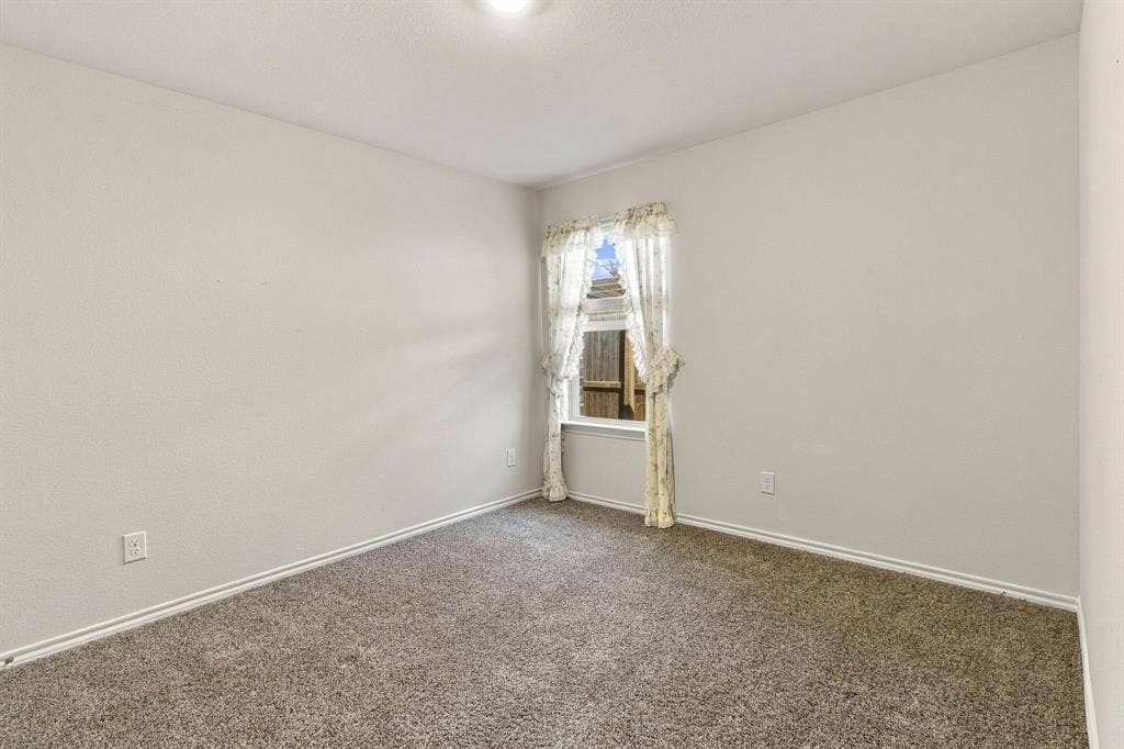 2310 Wisterwood Lane, Crandall, TX 75114