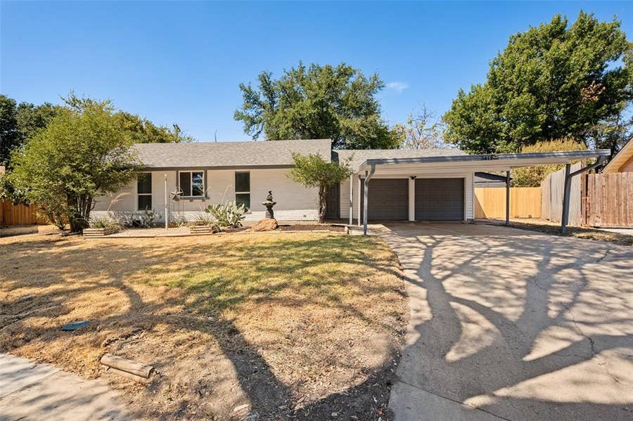 Property photo for 3411 Ashcroft Court, Irving, TX