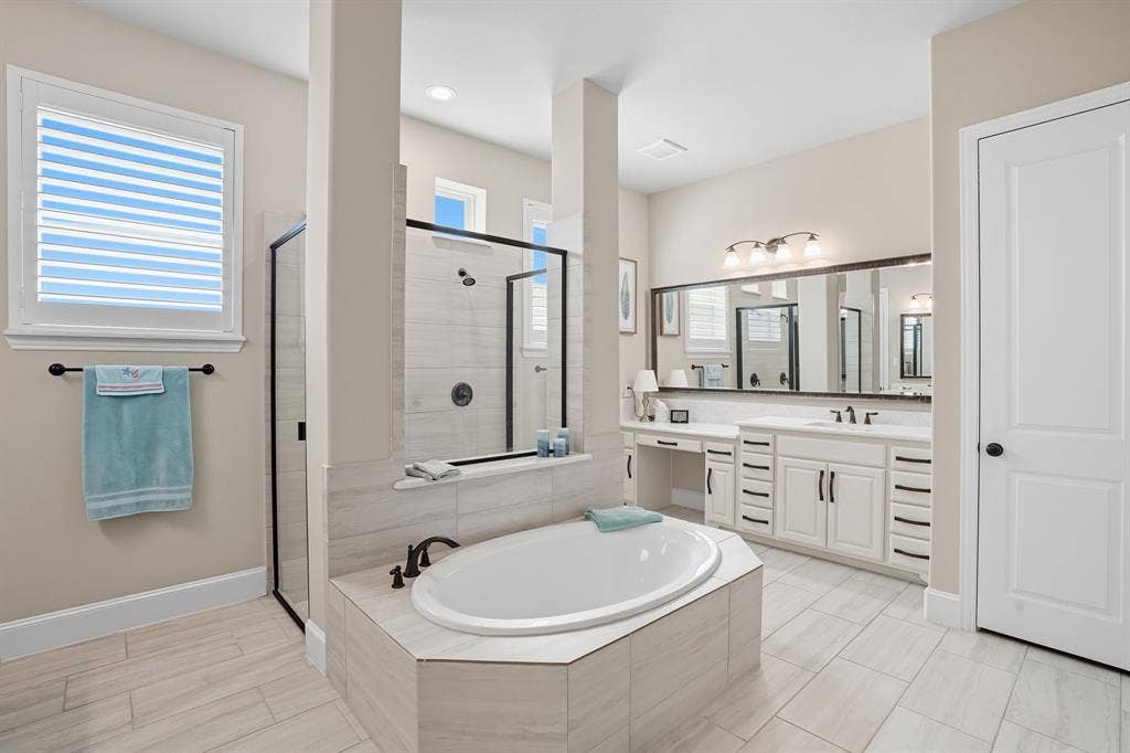 7616 Big Buckle Drive, Frisco, TX 75036 7616 Big Buckle Drive, Frisco, TX 75036