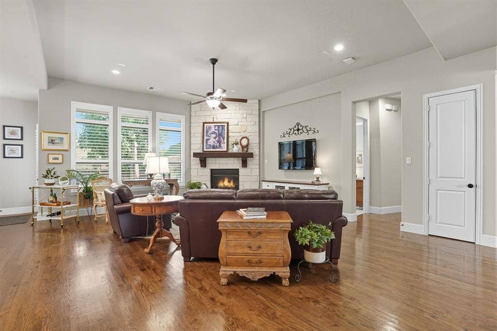 7616 Big Buckle Drive, Frisco, TX 75036 7616 Big Buckle Drive, Frisco, TX 75036