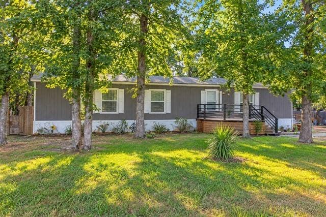 Property photo for 6612 Timberhaven Court, Granbury, TX