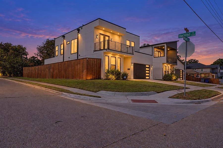 Property photo for 1902 Nomas Street, Dallas, TX