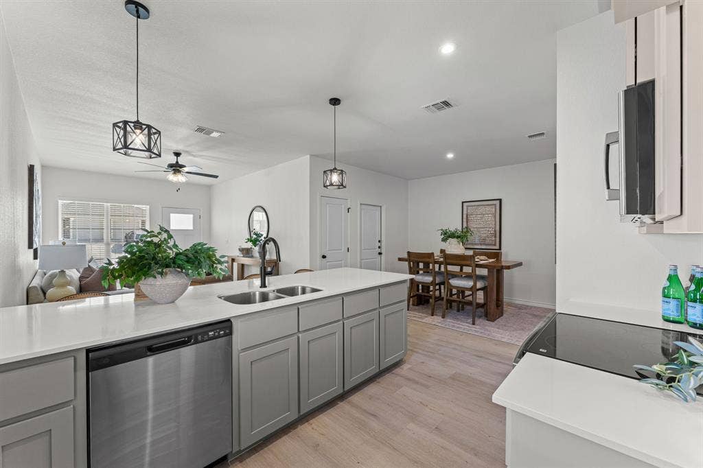 206 Dolphin Drive, Temple, TX 76501 206 Dolphin Drive, Temple, TX 76501