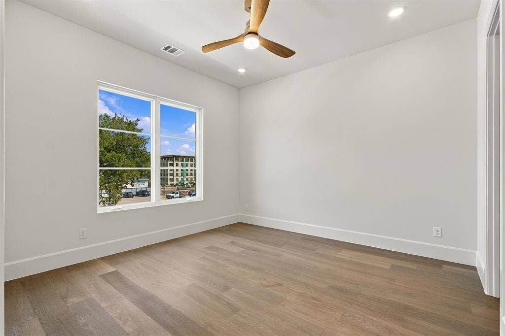 7330 Casa Loma Avenue, Dallas, TX 75214 7330 Casa Loma Avenue, Dallas, TX 75214