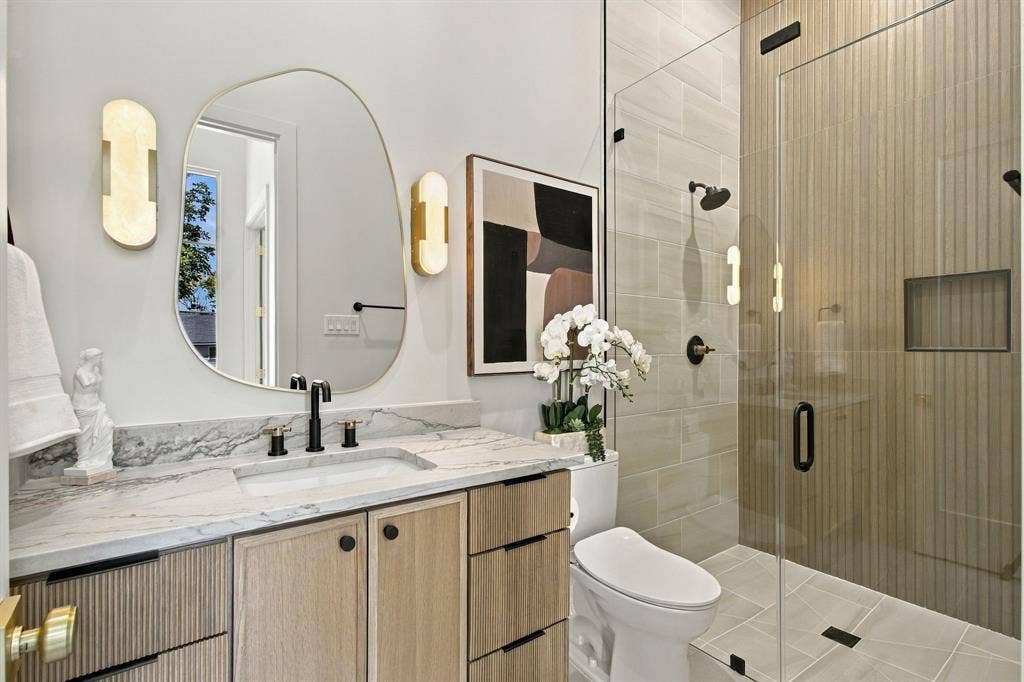 7330 Casa Loma Avenue, Dallas, TX 75214 7330 Casa Loma Avenue, Dallas, TX 75214