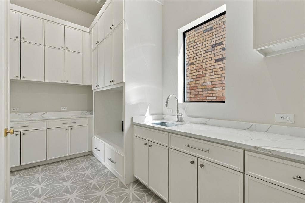 7330 Casa Loma Avenue, Dallas, TX 75214 7330 Casa Loma Avenue, Dallas, TX 75214