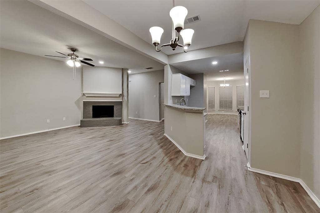 7410 Airline Drive, Rowlett, TX 75089 7410 Airline Drive, Rowlett, TX 75089