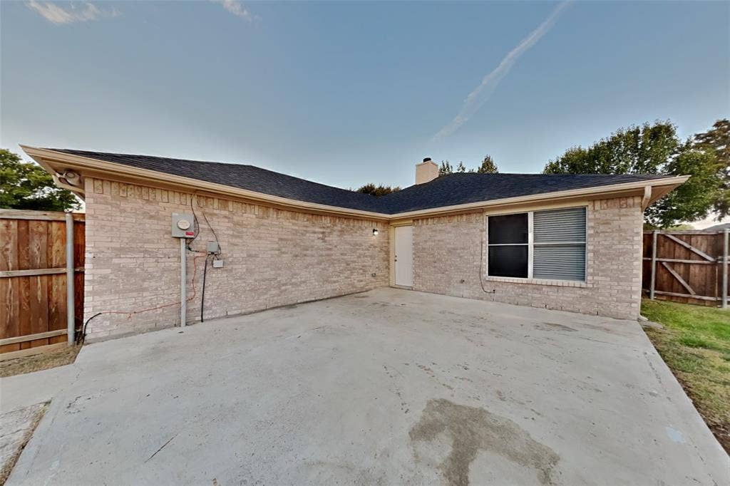 7410 Airline Drive, Rowlett, TX 75089 7410 Airline Drive, Rowlett, TX 75089