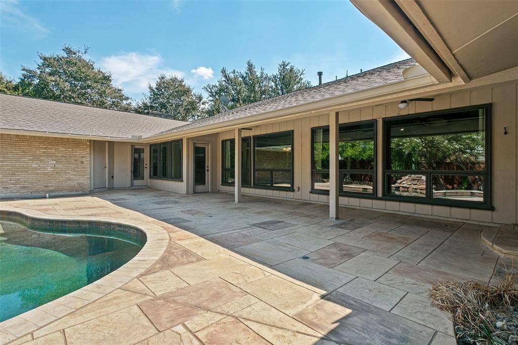 6441 Stonehaven Drive, Dallas, TX 75254 6441 Stonehaven Drive, Dallas, TX 75254