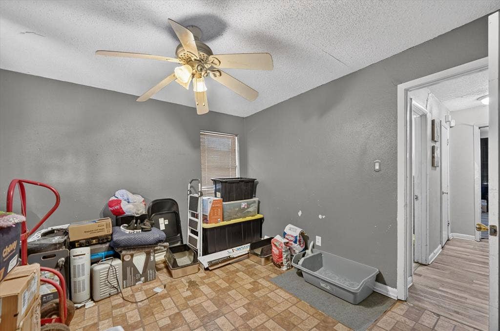 3320 Shorewood Drive, Mesquite, TX 75150 3320 Shorewood Drive, Mesquite, TX 75150