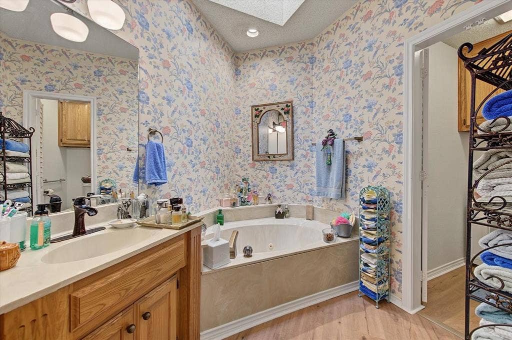 1300 Oak Harbor Boulevard, Azle, TX 76020 1300 Oak Harbor Boulevard, Azle, TX 76020