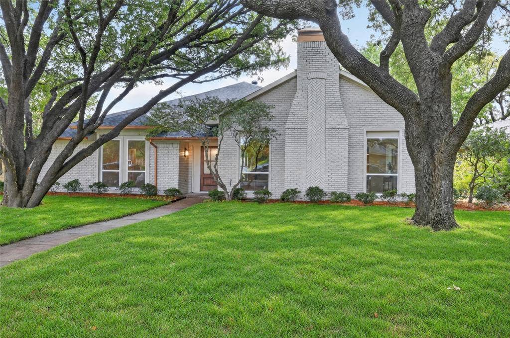 9754 Burleson Drive, Dallas, TX 75243 9754 Burleson Drive, Dallas, TX 75243