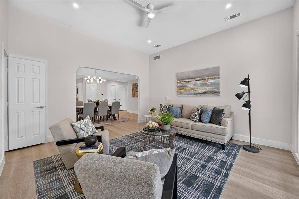 9754 Burleson Drive, Dallas, TX 75243 9754 Burleson Drive, Dallas, TX 75243