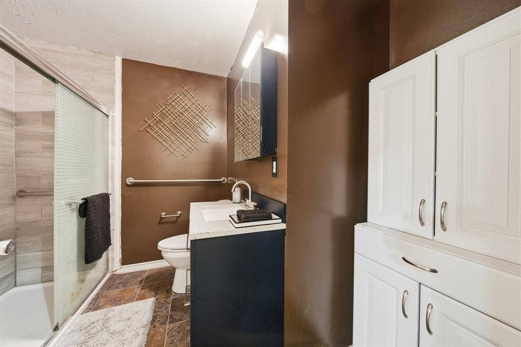 129 Victory Drive, Beverly Hills, TX 76711 129 Victory Drive, Beverly Hills, TX 76711