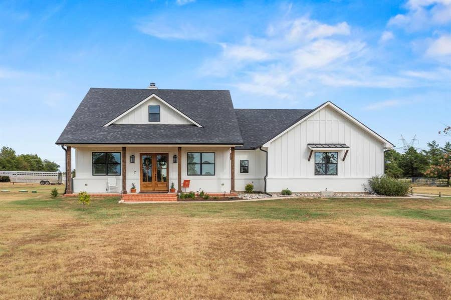 Property photo for 1742 Recreation Road 3, Bonham, TX