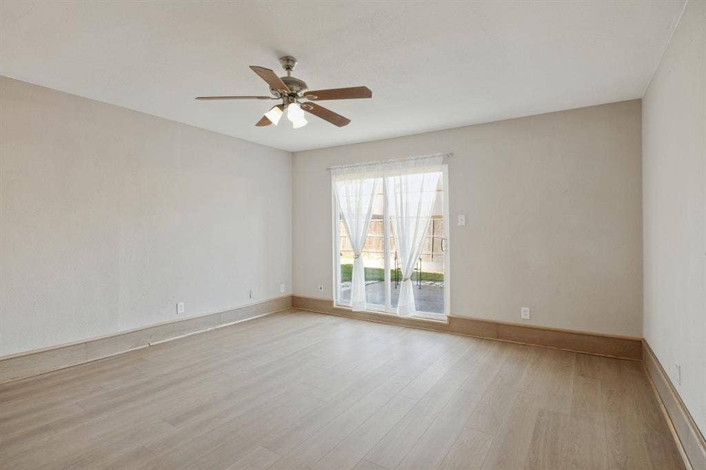 1107 Elk Grove Drive, Richardson, TX 75081 1107 Elk Grove Drive, Richardson, TX 75081