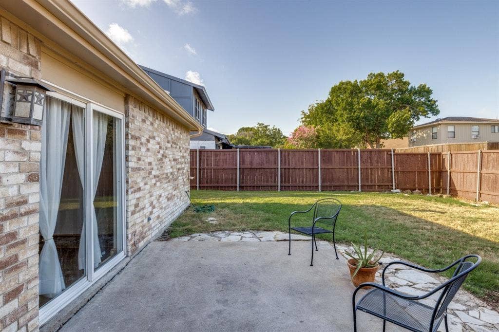 1107 Elk Grove Drive, Richardson, TX 75081 1107 Elk Grove Drive, Richardson, TX 75081