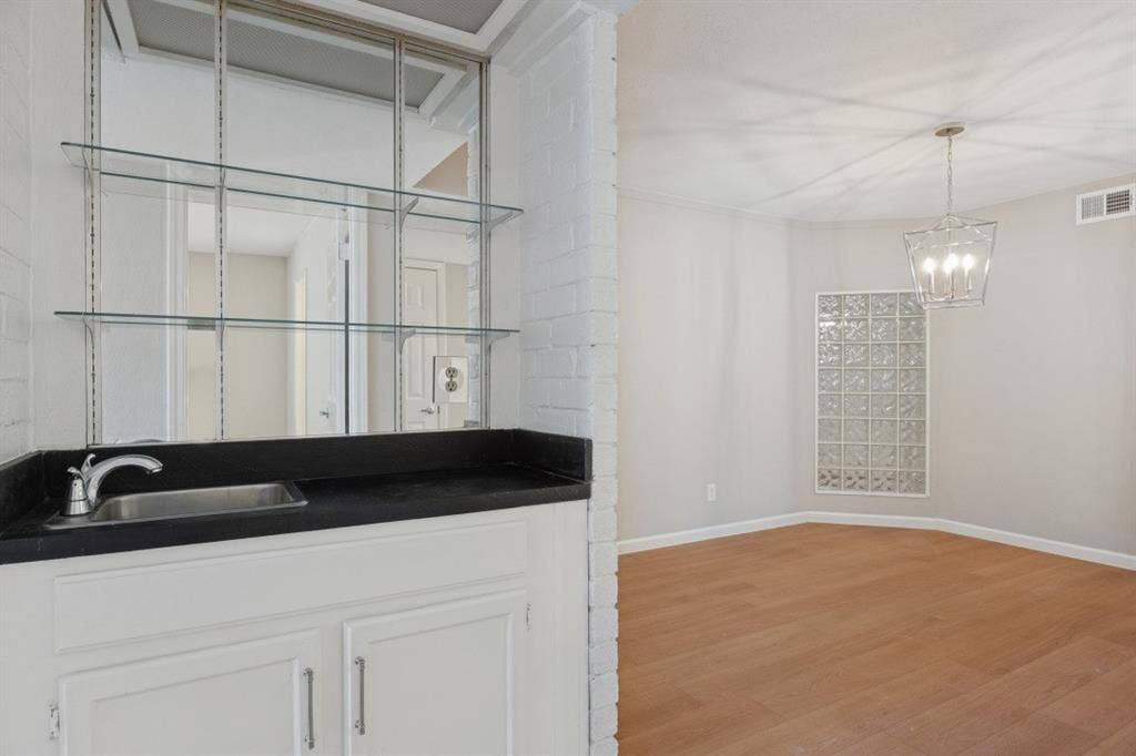 1107 Elk Grove Drive, Richardson, TX 75081 1107 Elk Grove Drive, Richardson, TX 75081