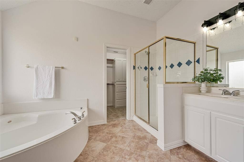 3612 Bonita Drive, Plano, TX 75025 3612 Bonita Drive, Plano, TX 75025