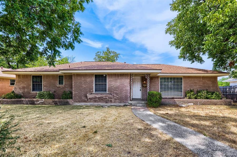 Property photo for 3337 Boulder Drive, Dallas, TX