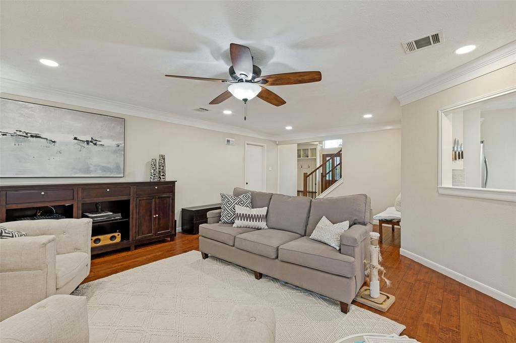 1803 Weanne Drive, Richardson, TX 75082 1803 Weanne Drive, Richardson, TX 75082