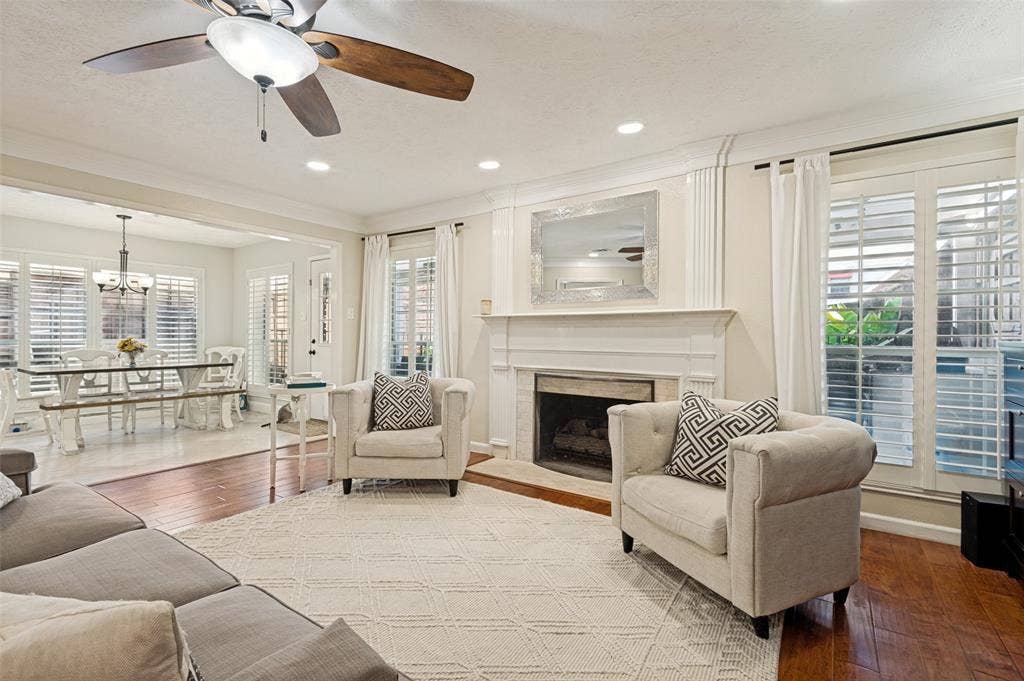 1803 Weanne Drive, Richardson, TX 75082 1803 Weanne Drive, Richardson, TX 75082