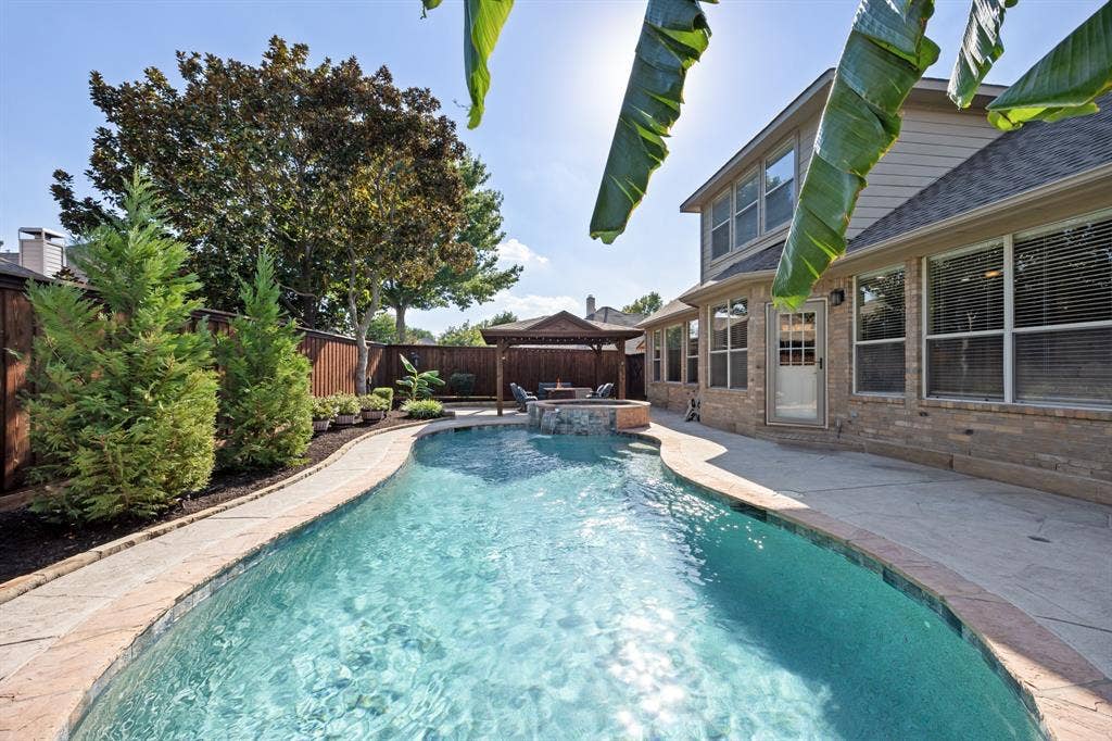 2501 Kentmere Lane, McKinney, TX 75072 2501 Kentmere Lane, McKinney, TX 75072
