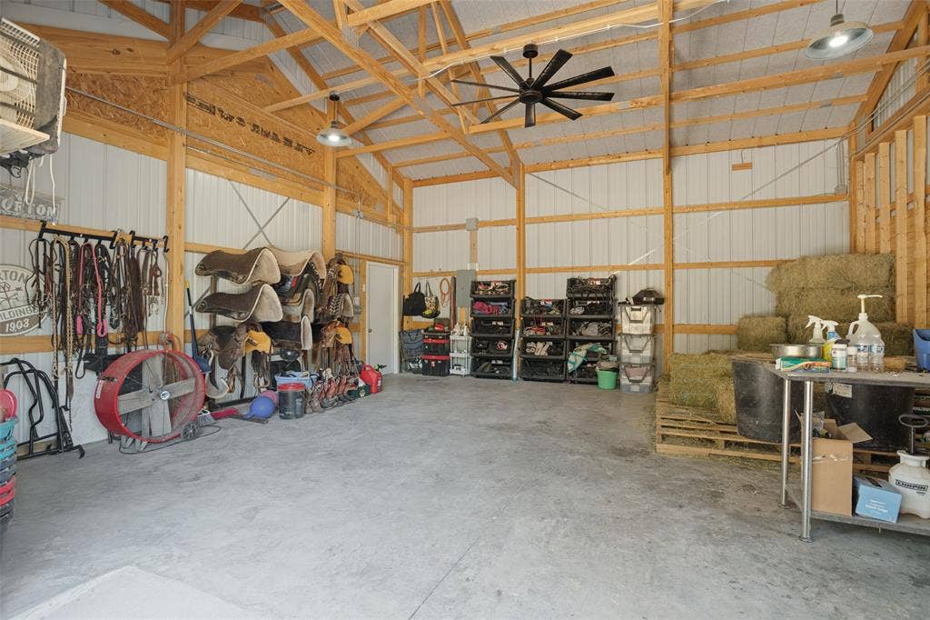 18 Brookhaven Drive, Lucas, TX 75002 Workshop attached to barn is currently being used as a tack room