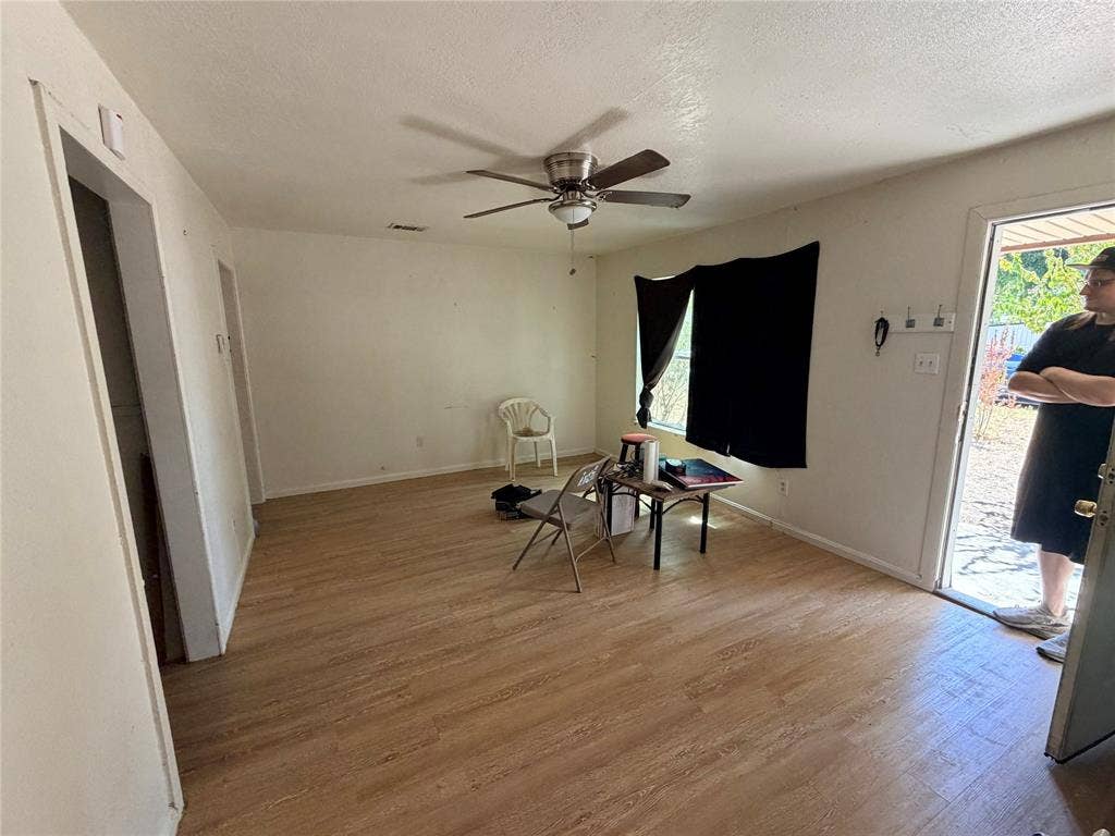 607 N Norma Drive, Lacy Lakeview, TX 76705 607 N Norma Drive, Lacy Lakeview, TX 76705