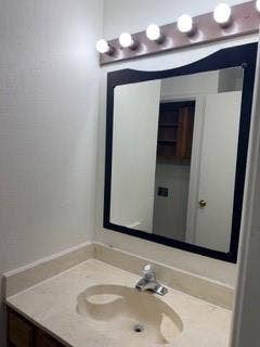 8678 Holly Street, Frisco, TX 75034 8678 Holly Street, Frisco, TX 75034
