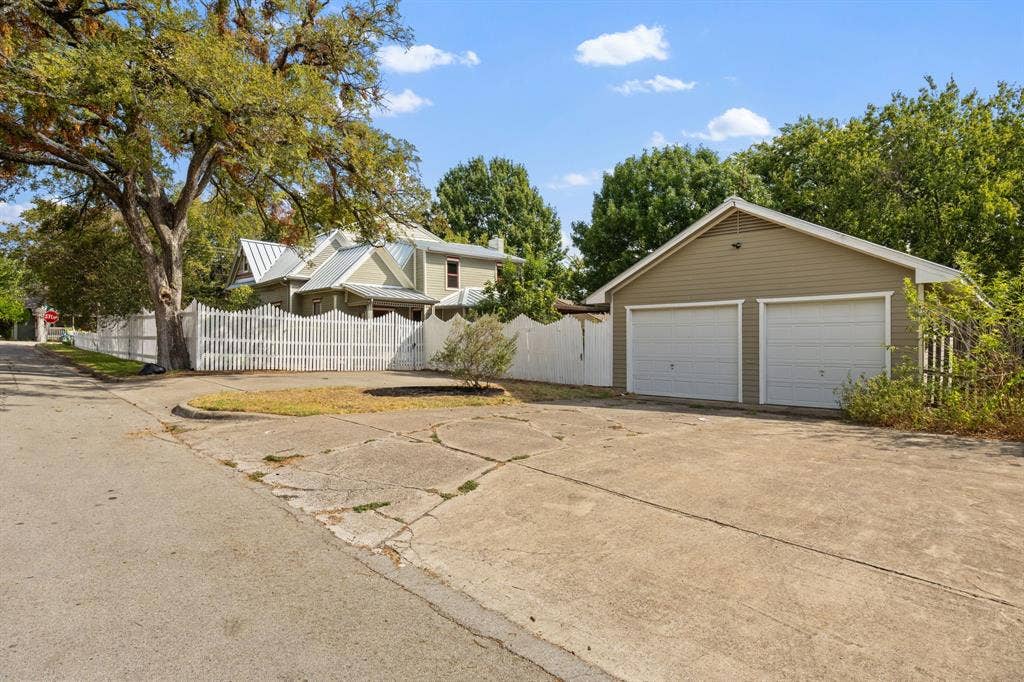 602 Storrs Street, Rockwall, TX 75087 602 Storrs Street, Rockwall, TX 75087