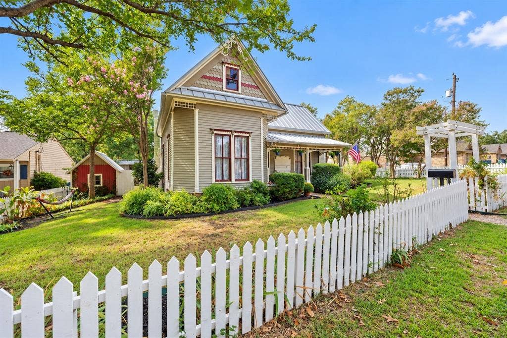 602 Storrs Street, Rockwall, TX 75087 602 Storrs Street, Rockwall, TX 75087