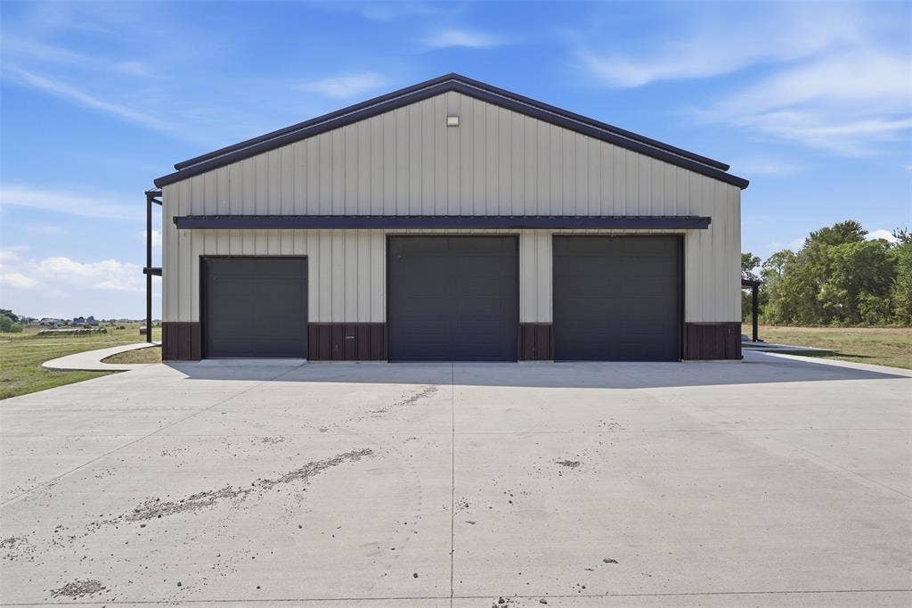 1345 Fm 272, Leonard, TX 75452