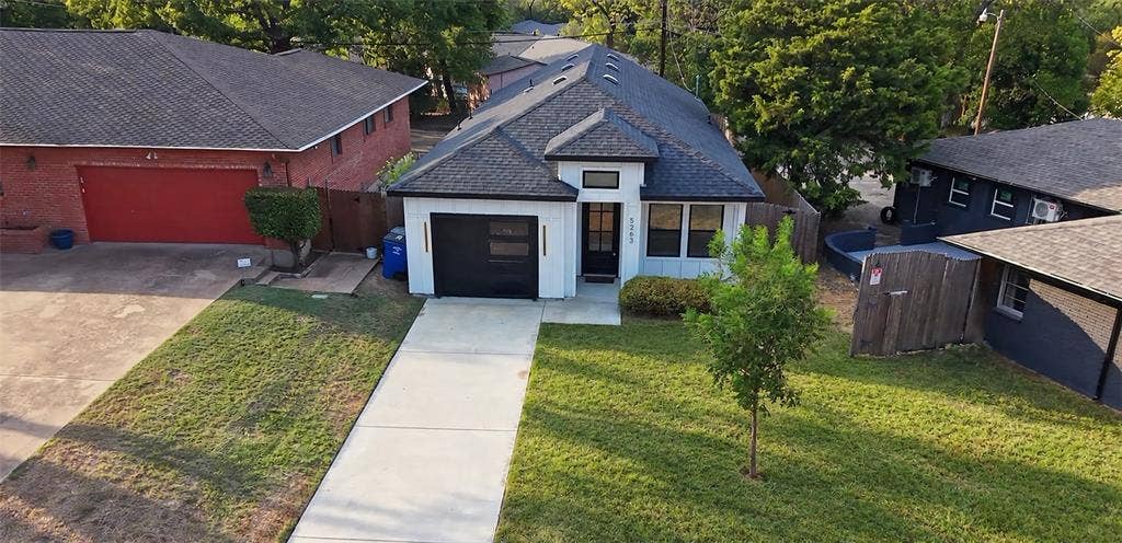 5263 Pennridge Lane, Dallas, TX 75241 virtually enhanced grass