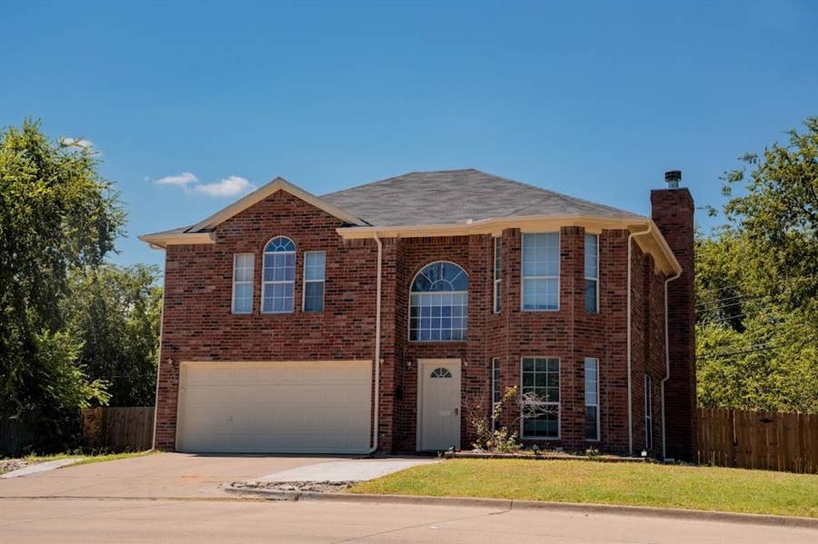 Property photo for 5025 Strummer Drive, North Richland Hills, TX