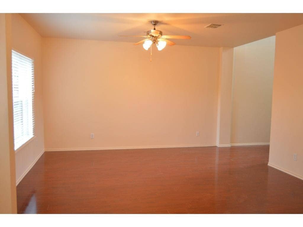 8605 Brunswick Drive, Plano, TX 75024 8605 Brunswick Drive, Plano, TX 75024