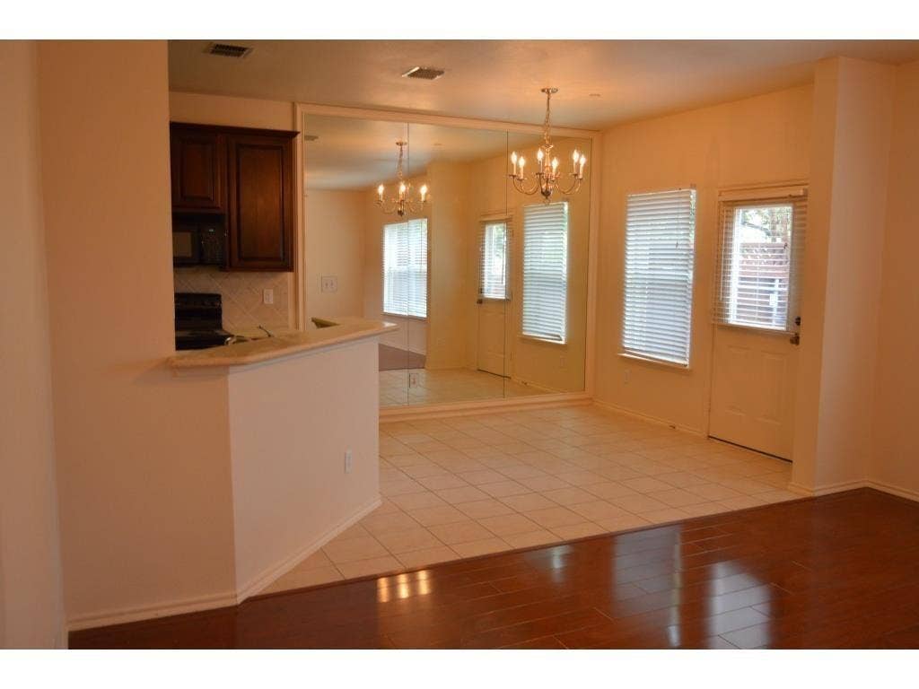 8605 Brunswick Drive, Plano, TX 75024 8605 Brunswick Drive, Plano, TX 75024