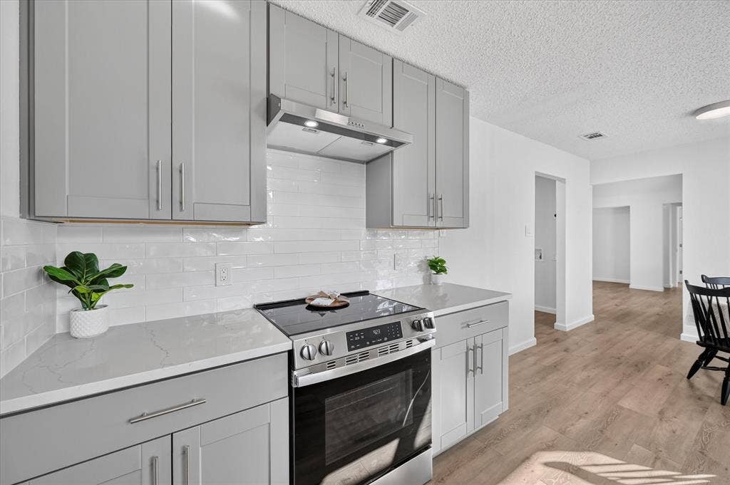 12 States Avenue, Midlothian, TX 76065 Everything new!