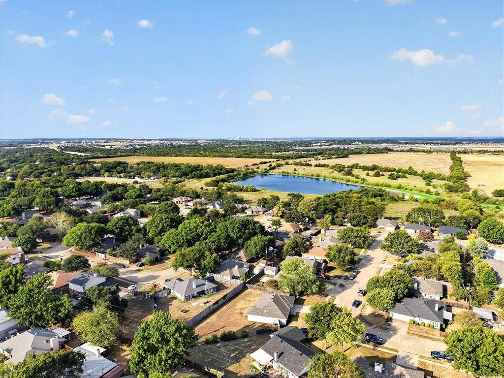12 States Avenue, Midlothian, TX 76065 Aerial view looking west/south west.