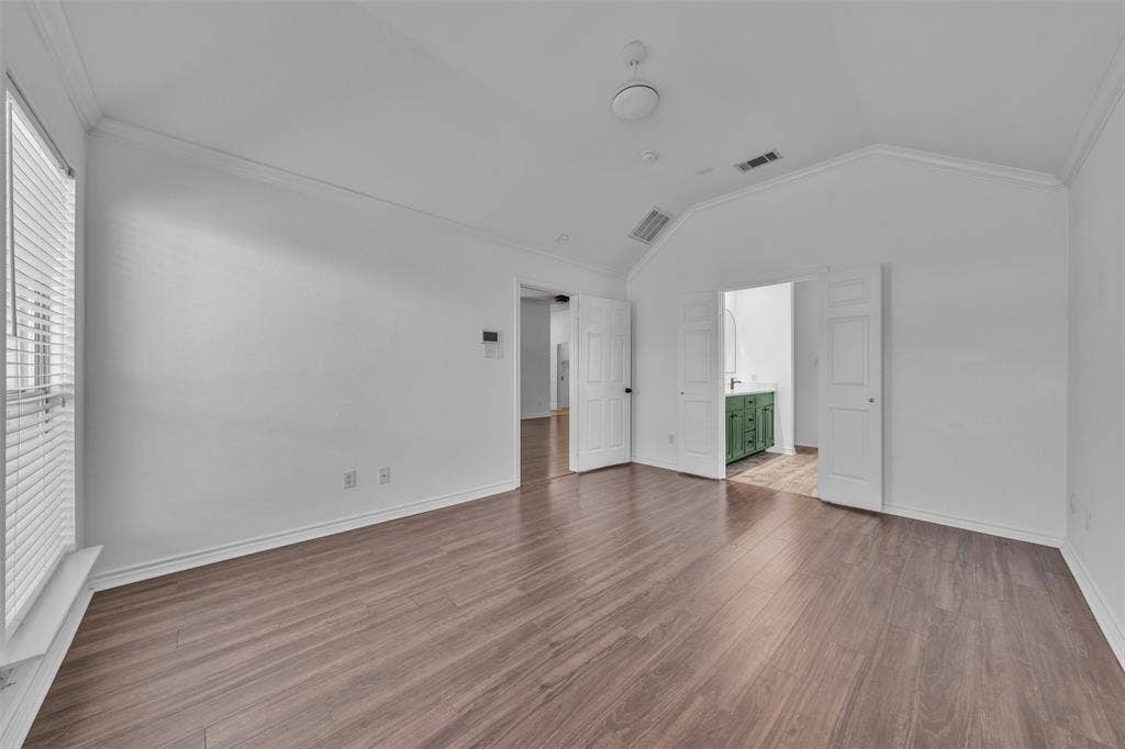 4533 Summerbrook Circle, Fort Worth, TX 76137
